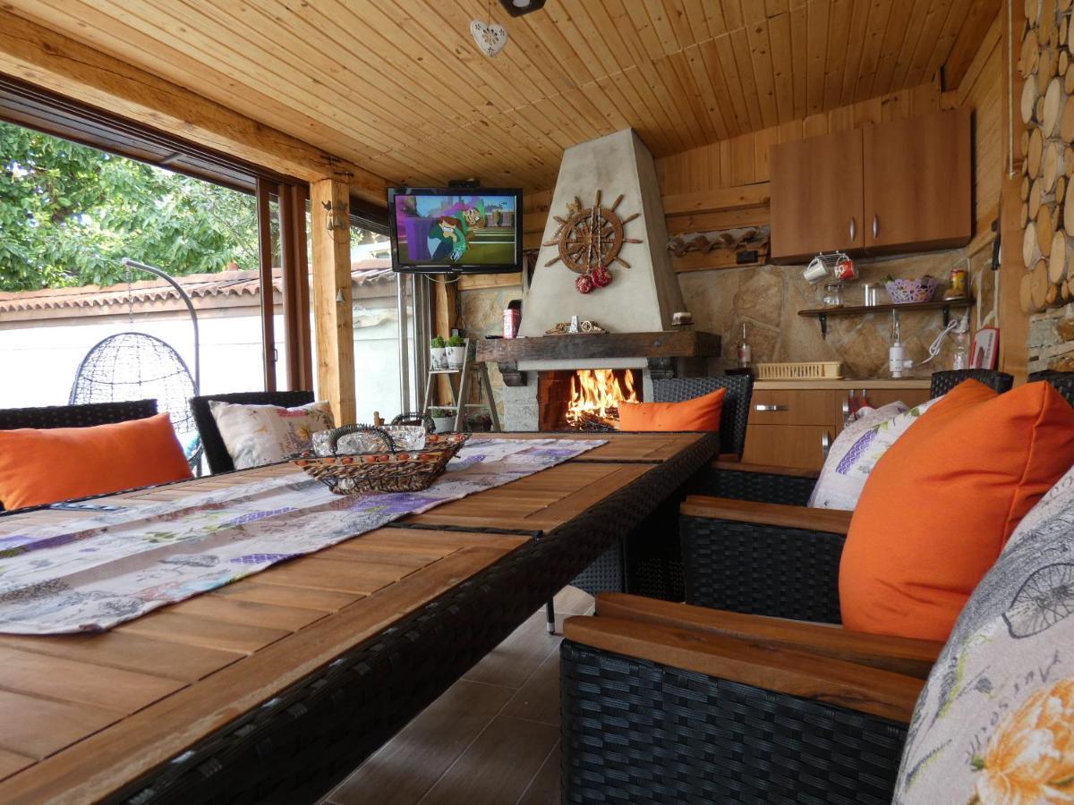 Ice Jewel Chalet, Bansko, 200 Meters From The Gondola, 20 Улица „Свети Иван Рилски“ Zewnętrze zdjęcie